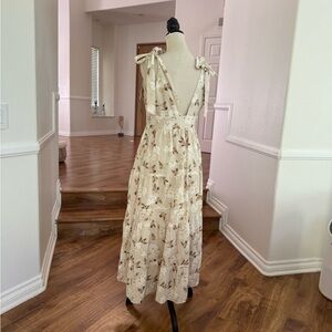 Low neck strap bow summer dress